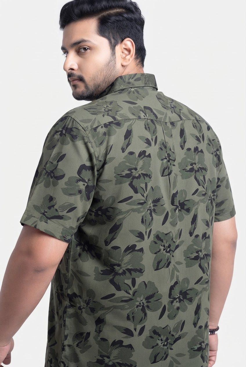 Big MEND Dark Green Printed Rayon Semi Slim Fit Half Sleeve Shirt product image