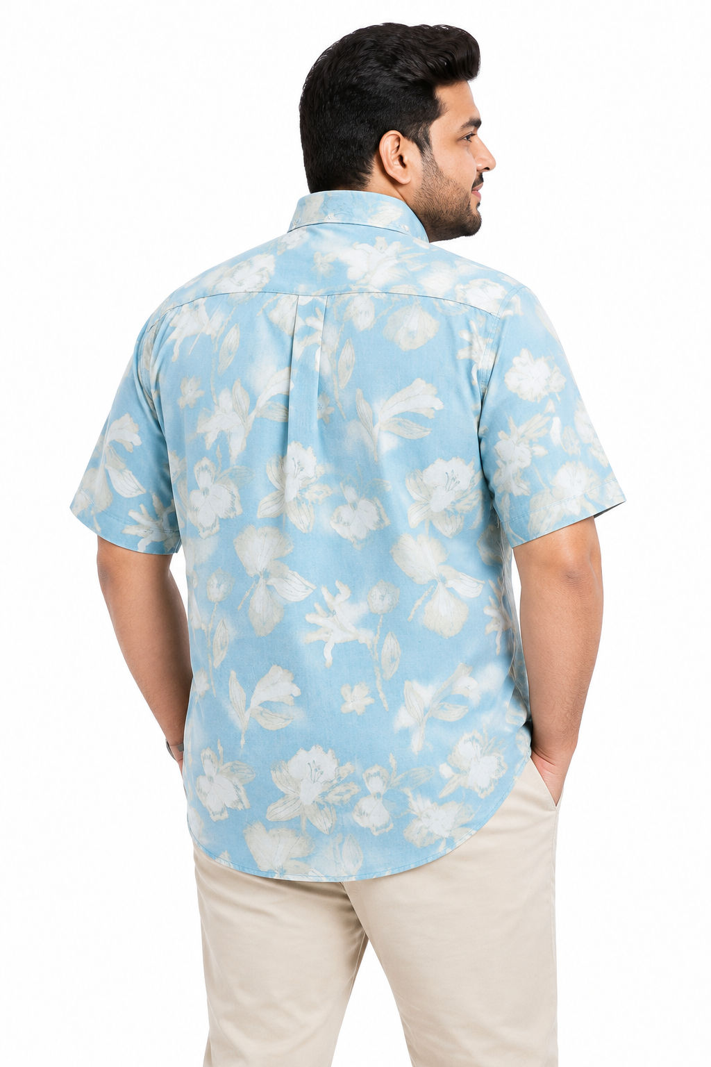 Big MEND Sky Blue Printed Rayon Semi Slim Fit Half Sleeve Shirt product image